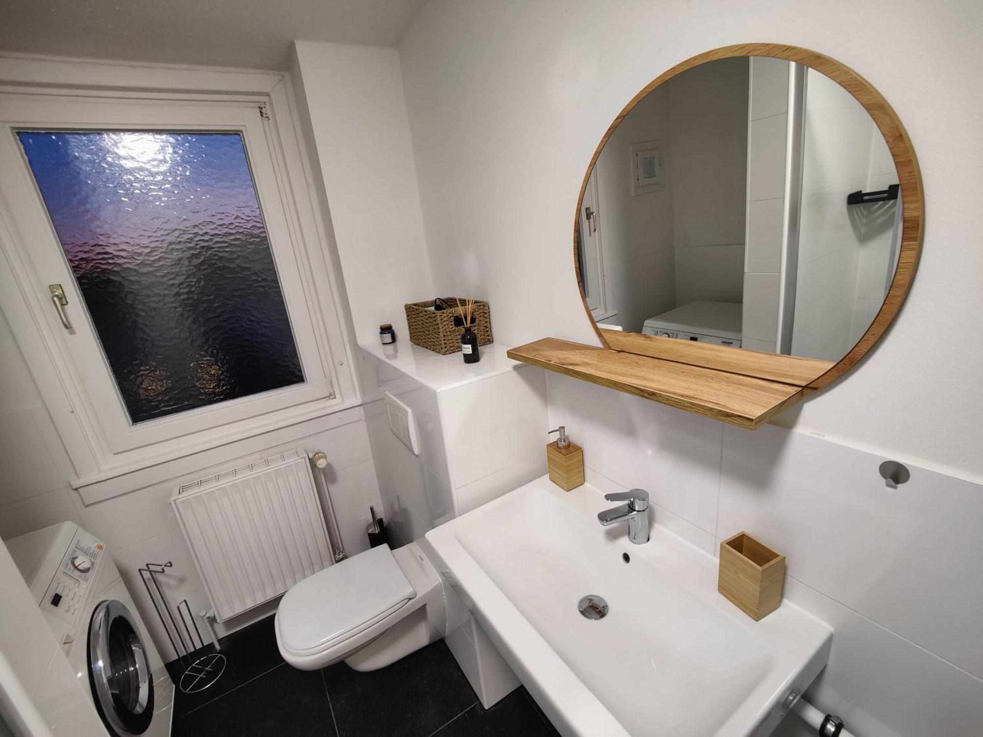 Bliss - 2 Schlafzimmer, Boho, Netflix, Arbeitsplatz * Wiesbaden