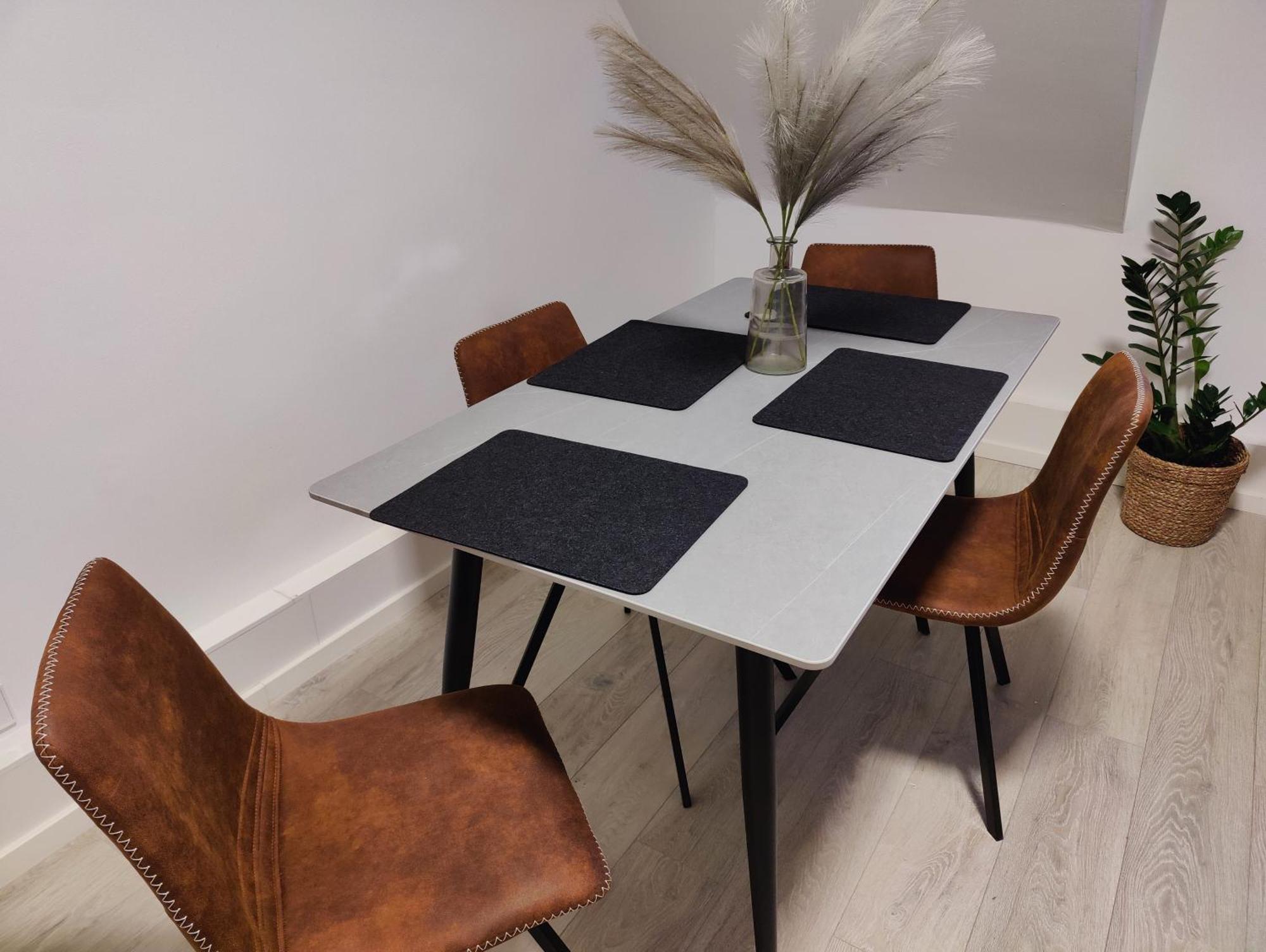 Bliss - 2 Schlafzimmer, Boho, Netflix, Arbeitsplatz Apartment *